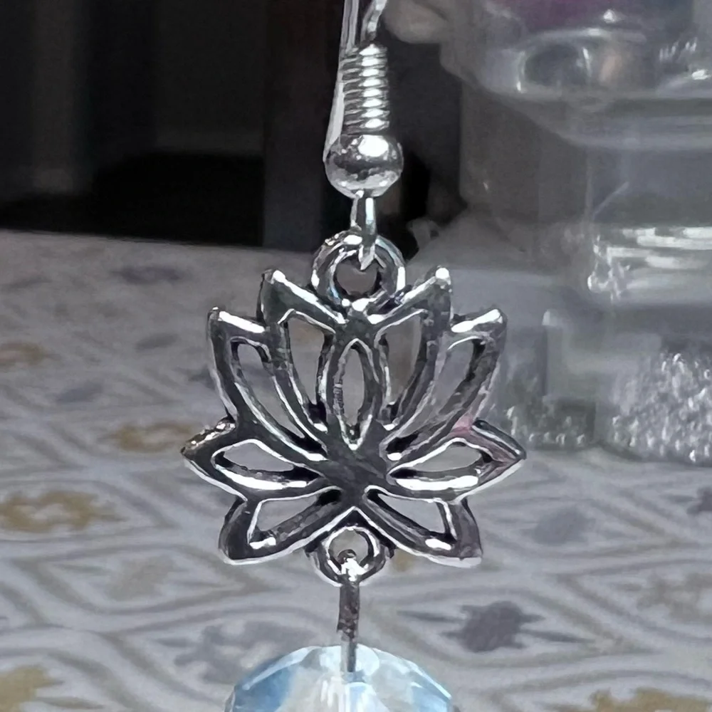 NWOT - Silver and Blue Lotus Earrings